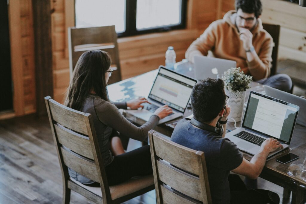 Employee recognition helps you build trust in the workplace