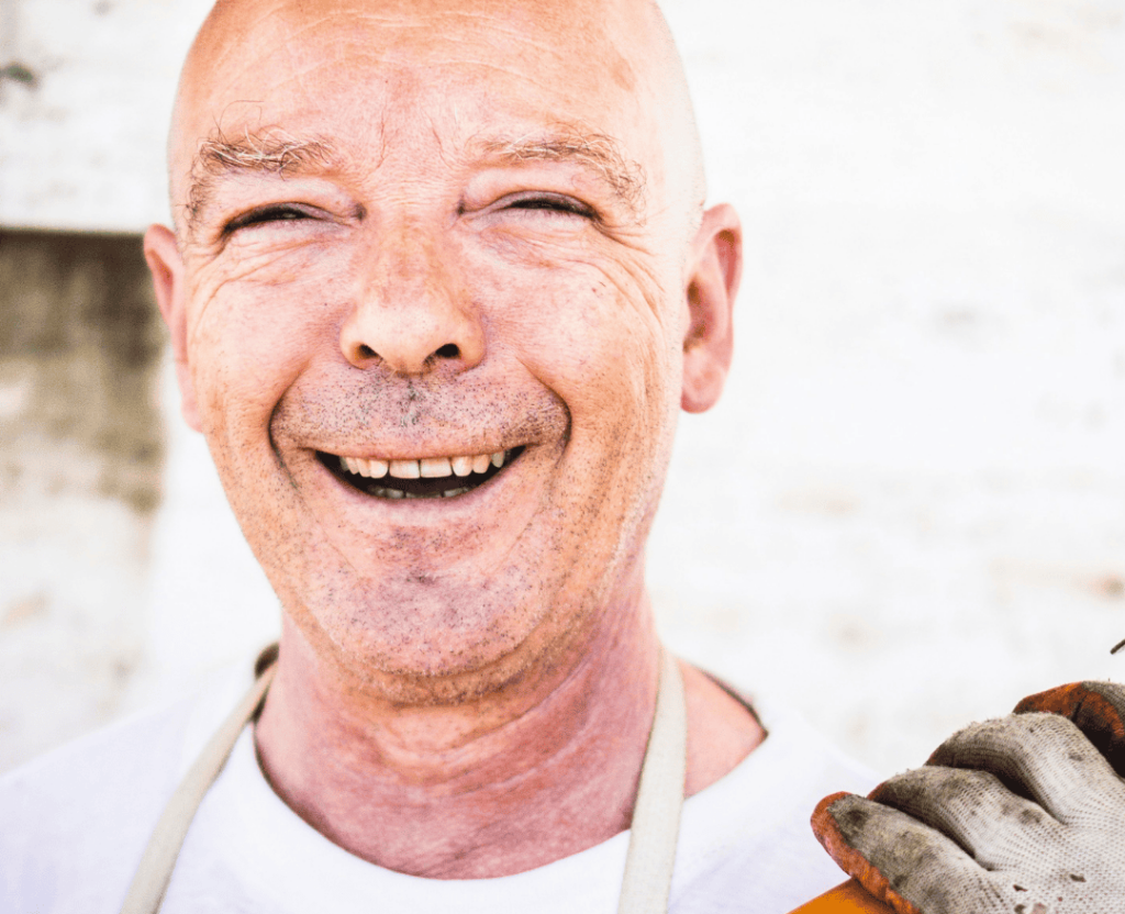Mo helps companies build a sense of employee respect