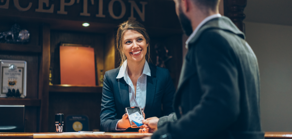 Mo engages hospitality workers with reward and recognition strategies